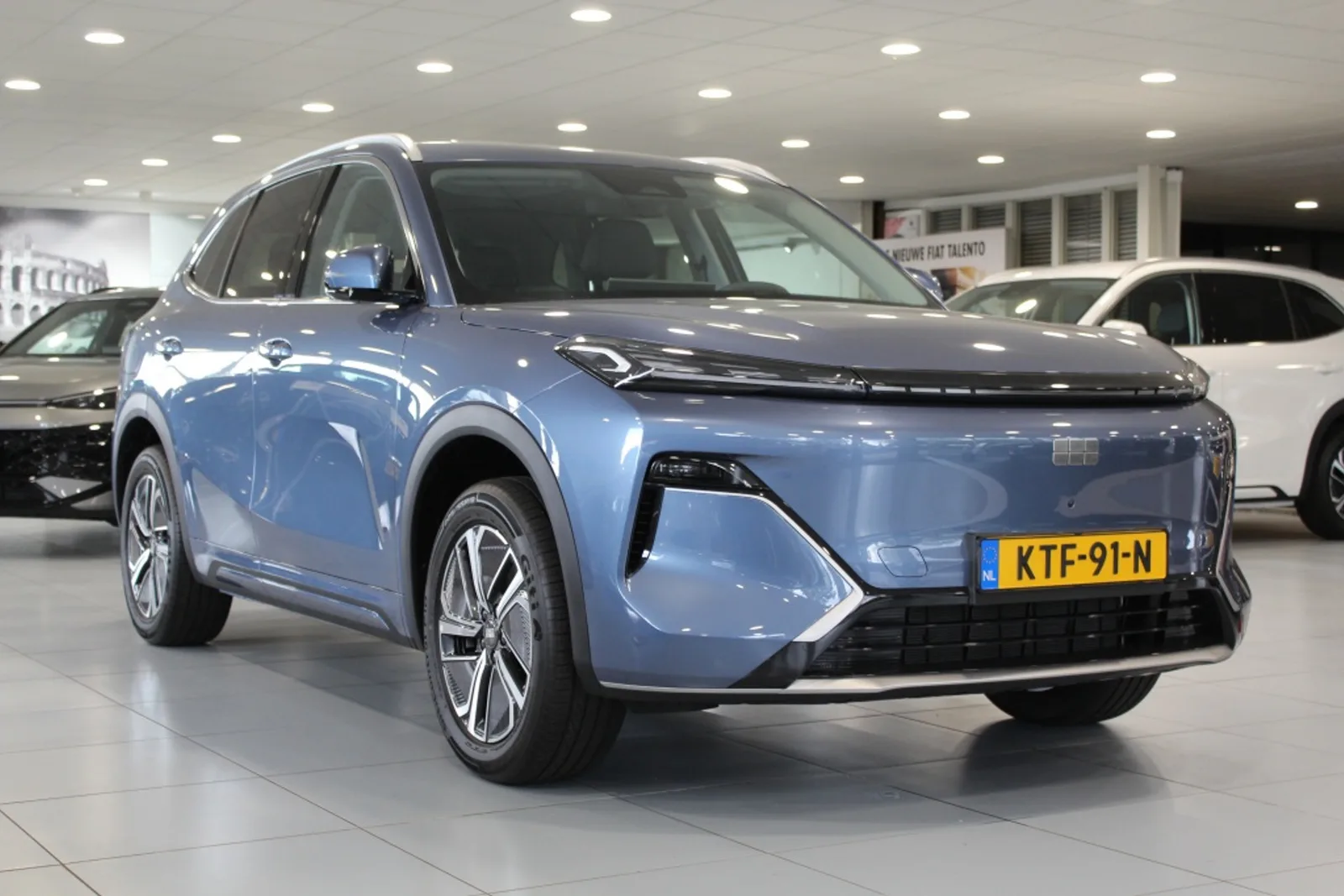 Geely Starray EM-i (2026) — foto 1