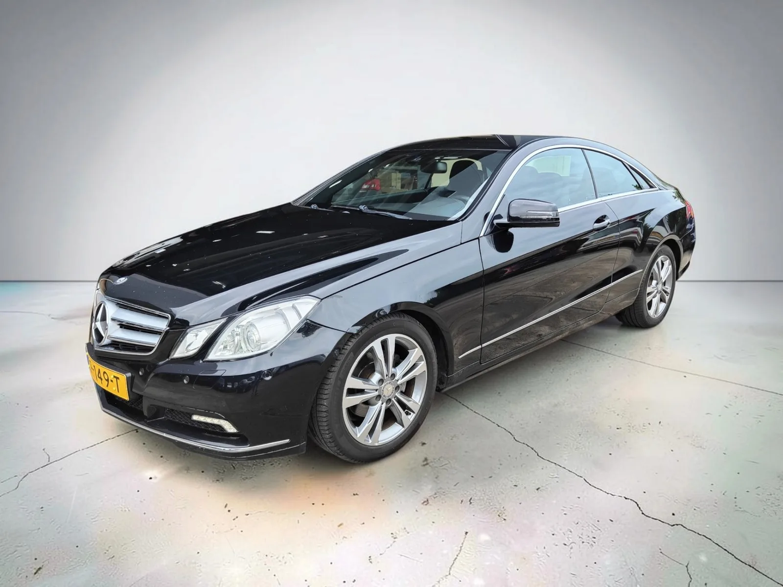 Mercedes-Benz E-Klasse (2011) — foto 1