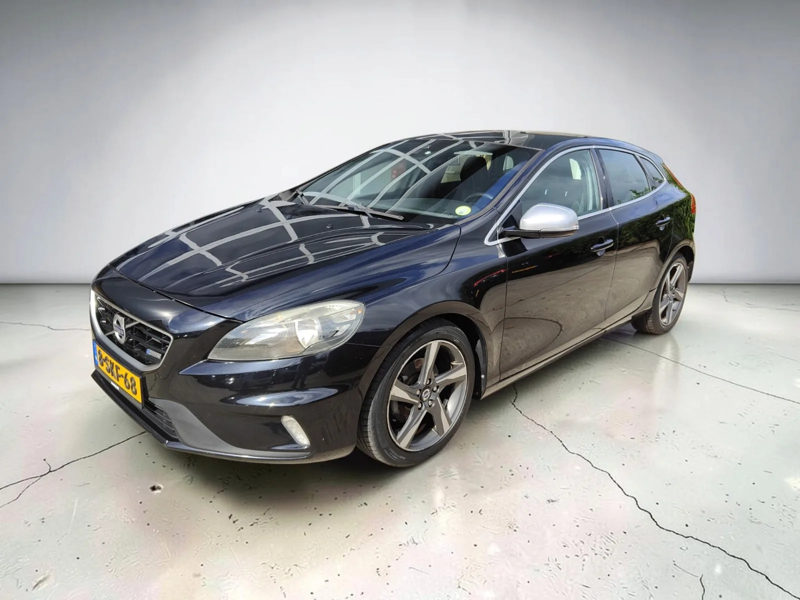 Volvo V40 (2013) — foto 1