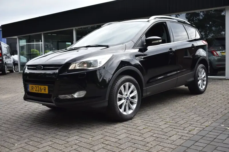 Ford Kuga (2016)
