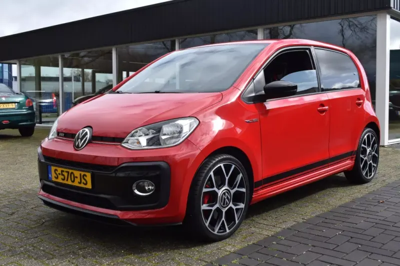 Volkswagen Up! (2020)