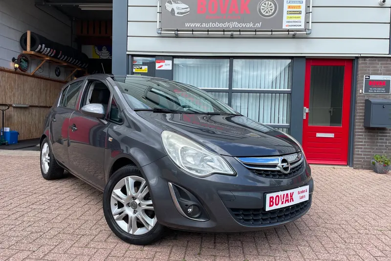 Opel Corsa (2011)