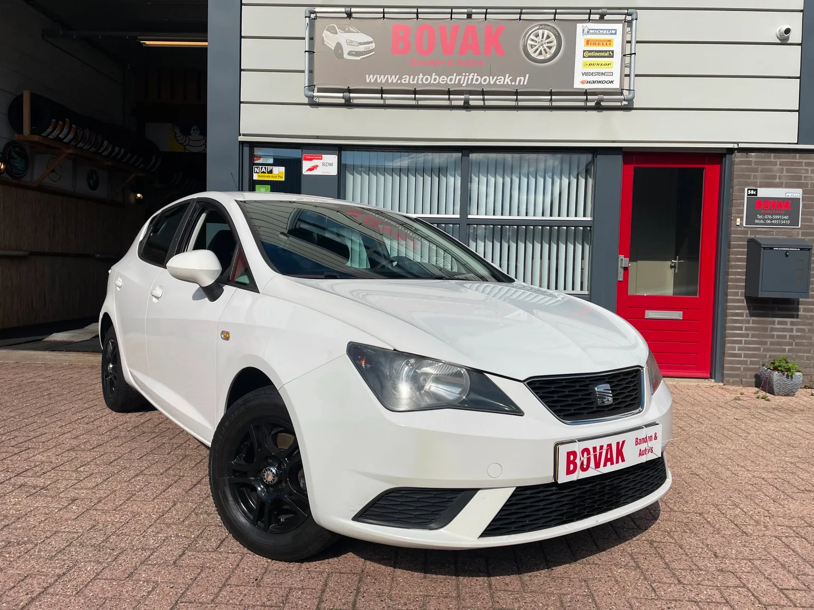 SEAT Ibiza (2012) — foto 1