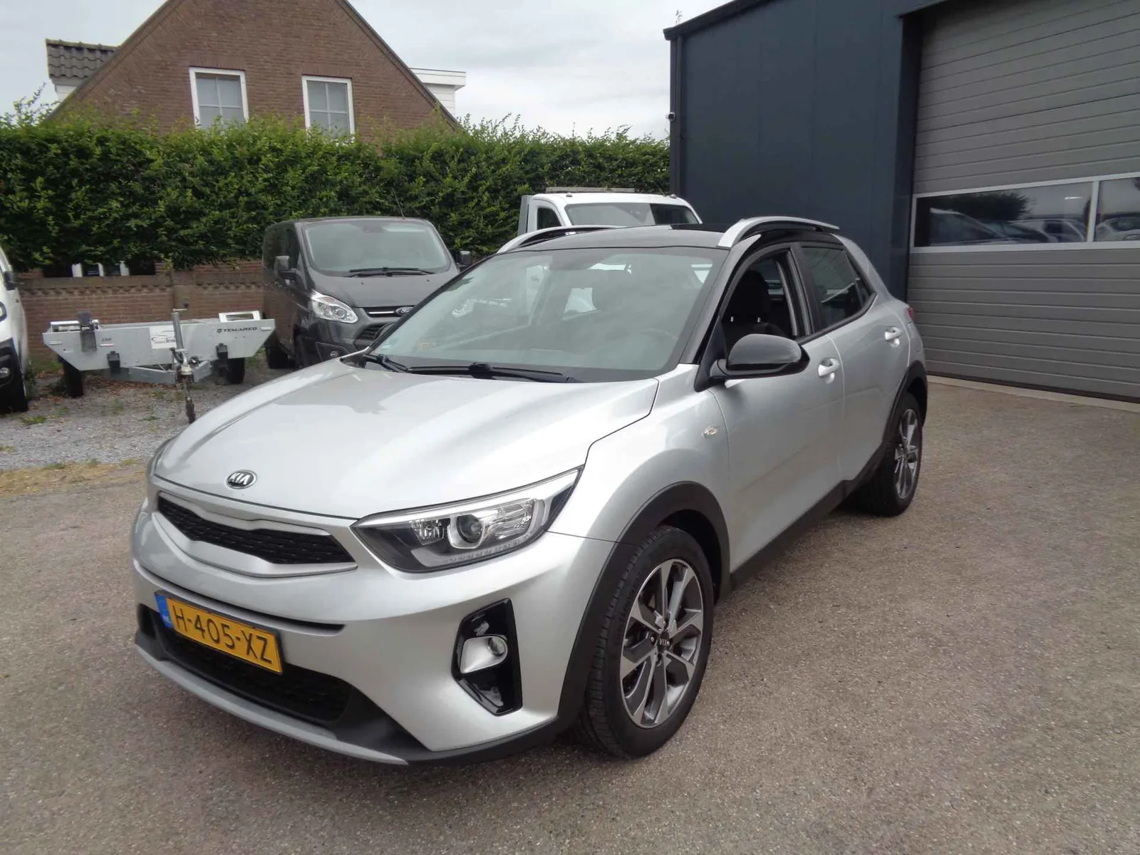 Kia Stonic (2020) — foto 1