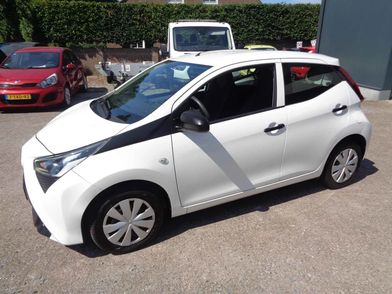 Toyota Aygo (2020) — foto 1