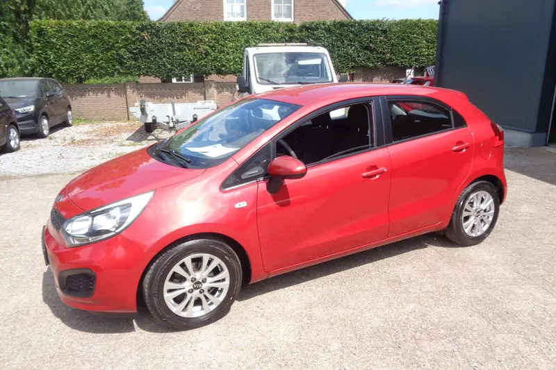 Kia Rio (2014)
