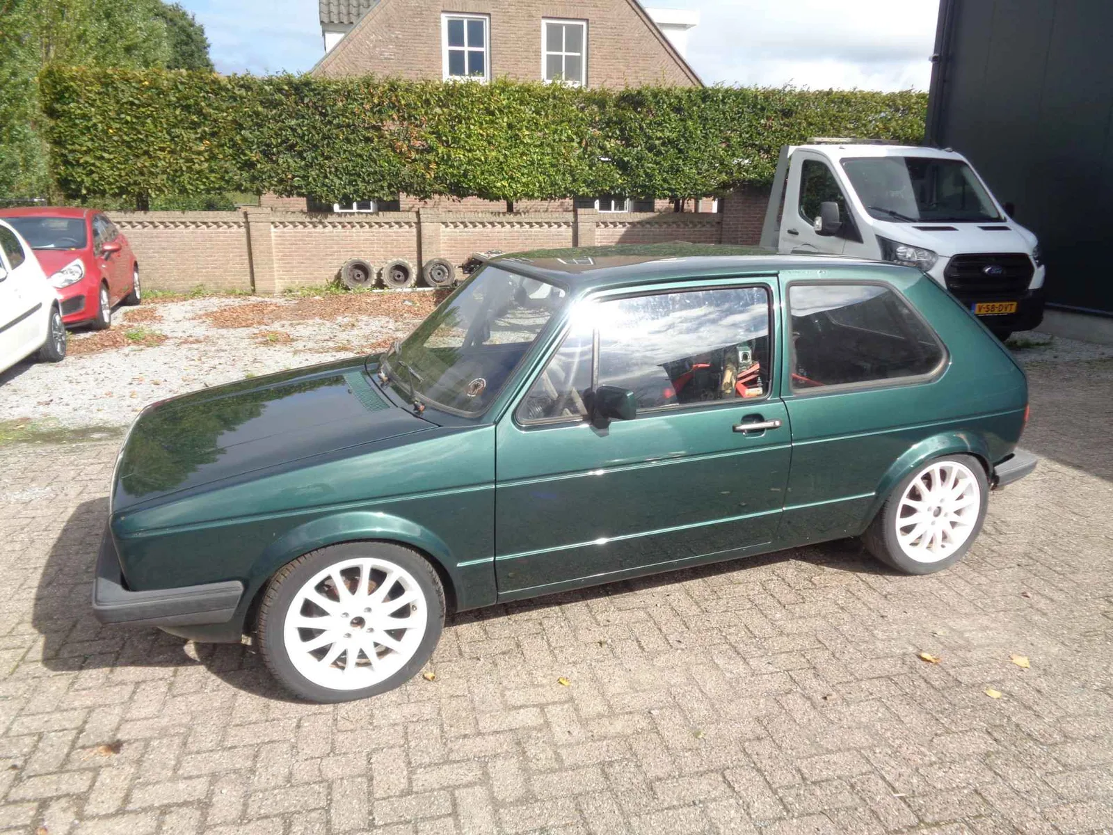 Volkswagen Golf (1977) — foto 1