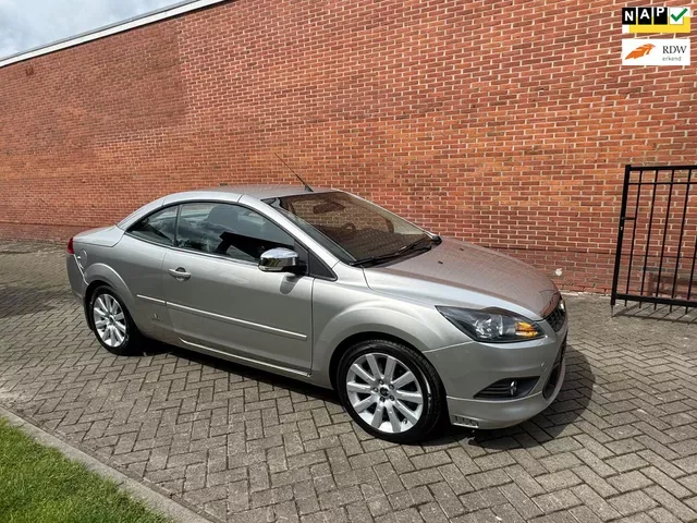 Ford Focus (2011) — foto 1