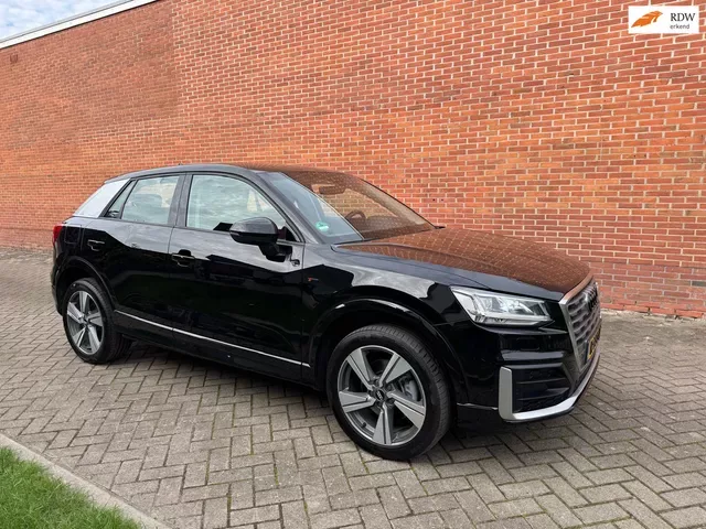 Audi Q2 (2016) — foto 1