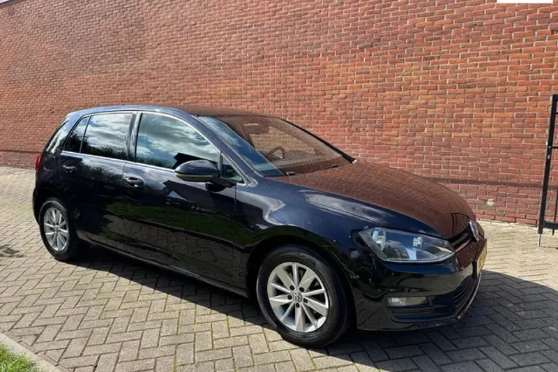 Volkswagen Golf (2015)