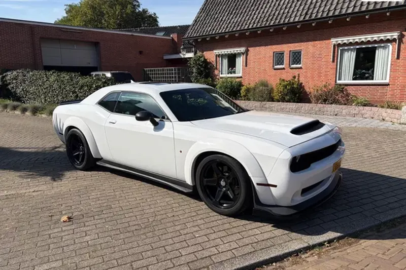 Dodge Challenger (2015)