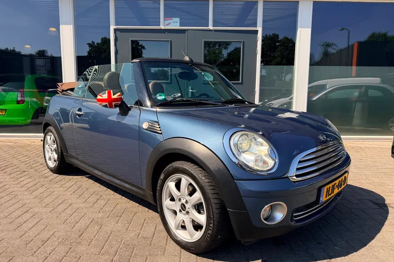 MINI Cabrio (2009)