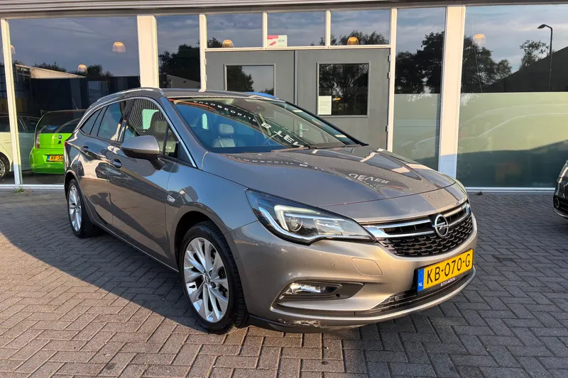 Opel Astra Sports Tourer (2016)