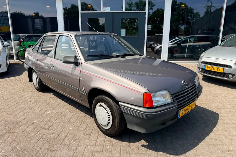 Opel Kadett (1988)