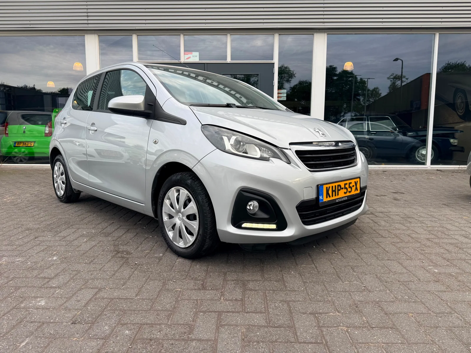 Peugeot 108 (2015) — foto 1