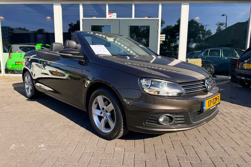 Volkswagen Eos (2011)
