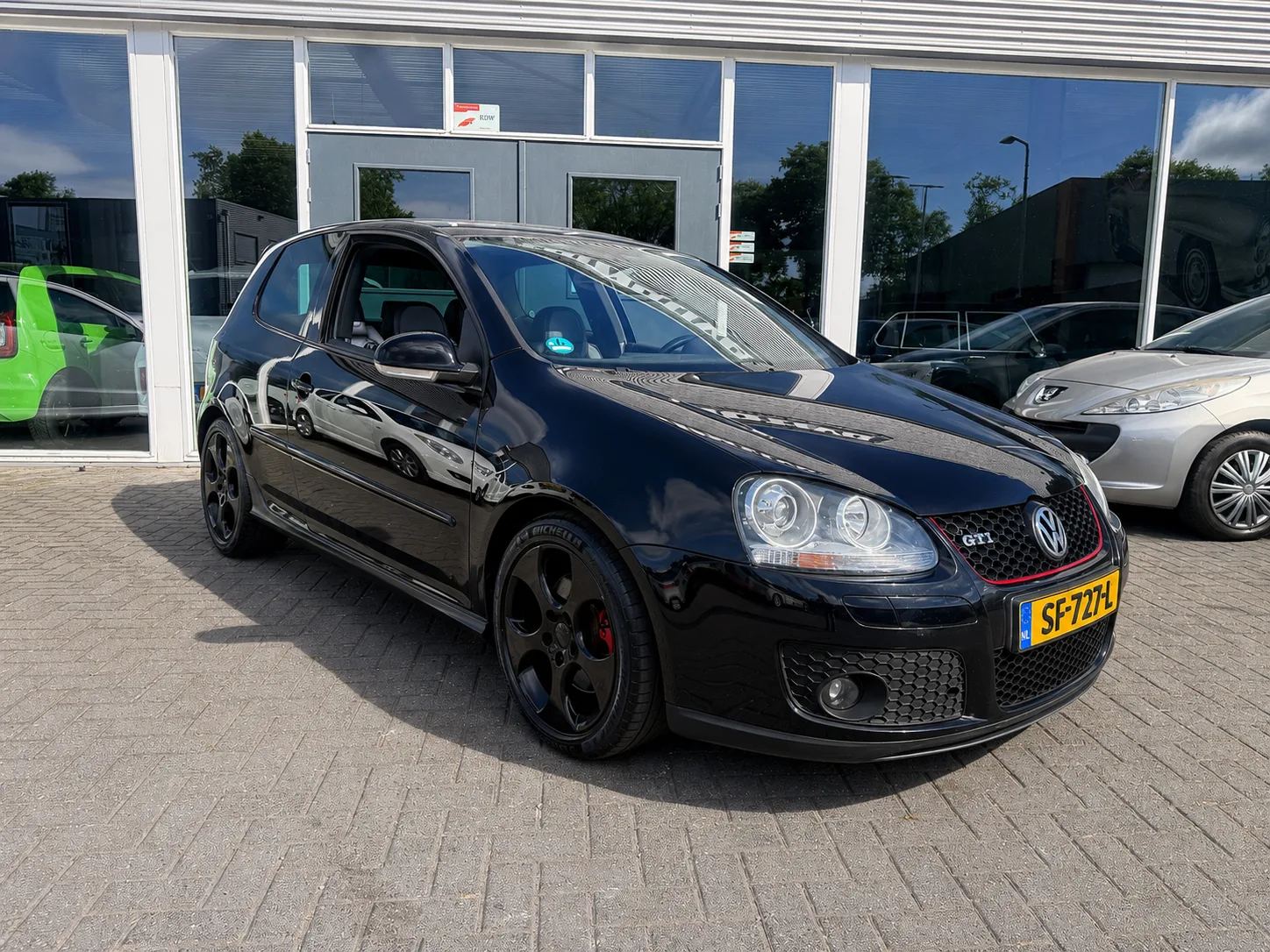Volkswagen Golf (2005) — foto 1
