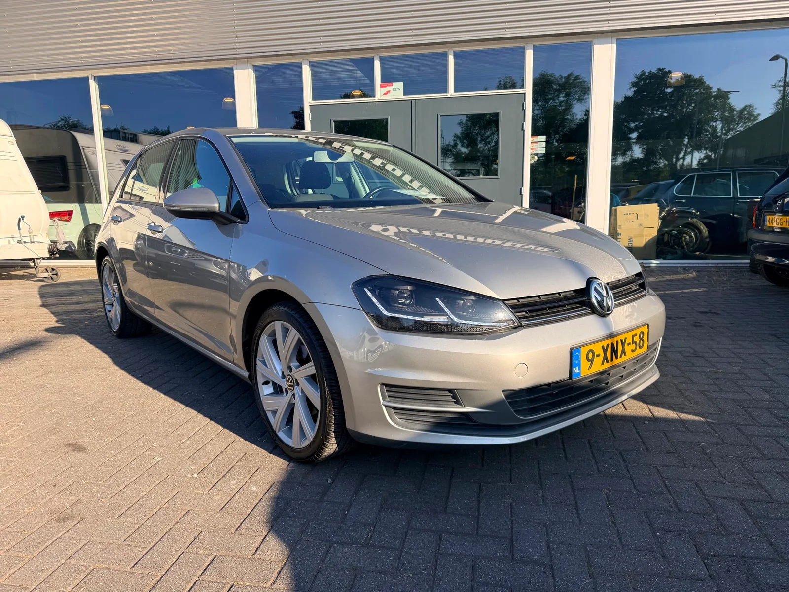 Volkswagen Golf (2014) — foto 1
