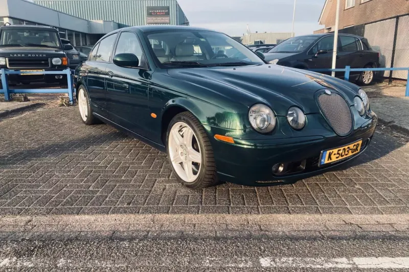 Jaguar S-Type (2003)