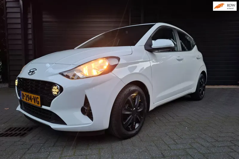 Hyundai i10 (2023)