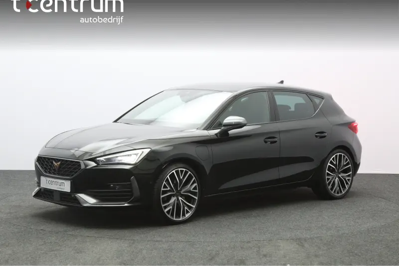 CUPRA Leon (2024)