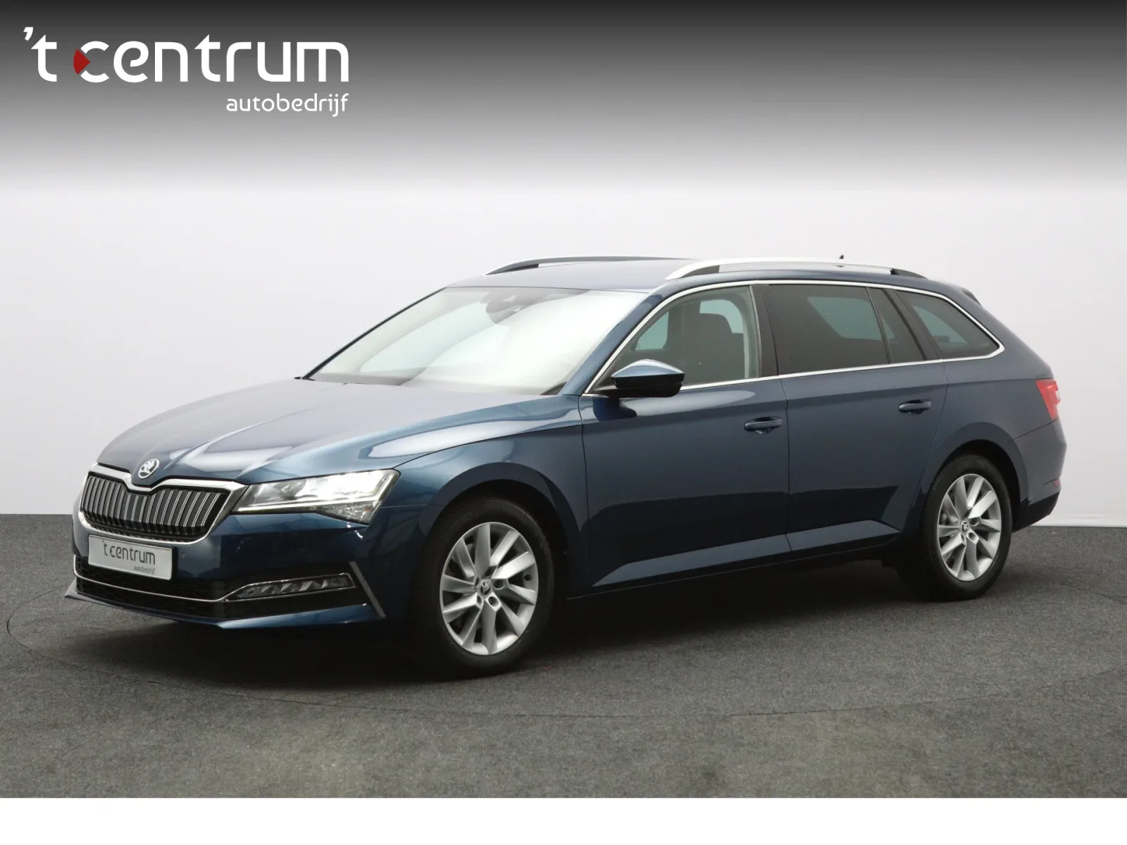 Škoda Superb (2021) — foto 1