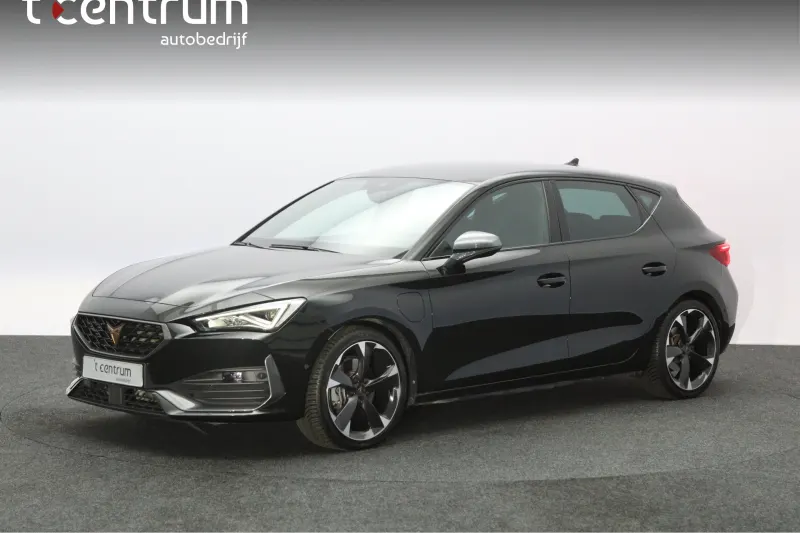 CUPRA Leon (2023)