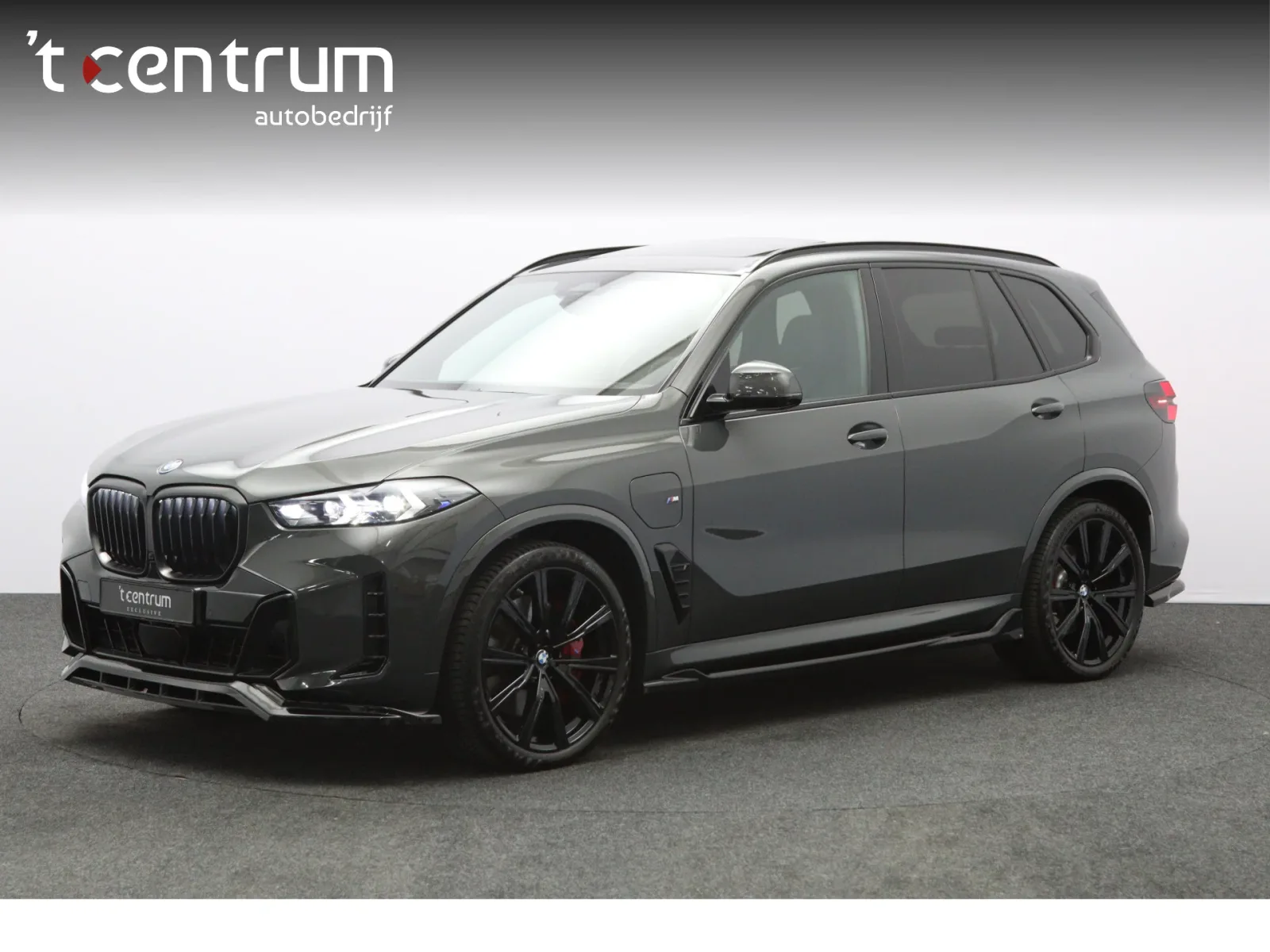 BMW X5 (2024) — foto 1