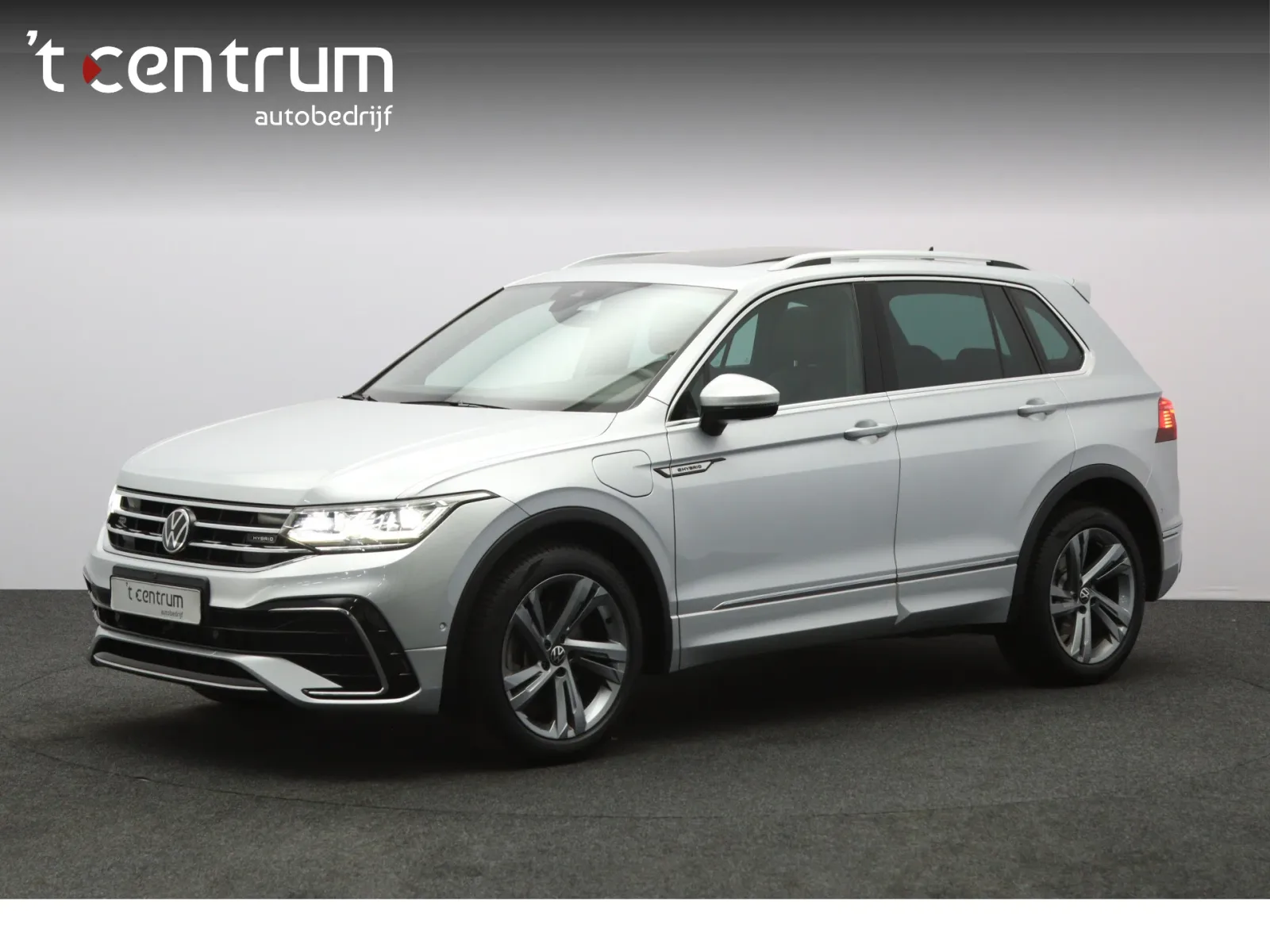 Volkswagen Tiguan (2023) — foto 1