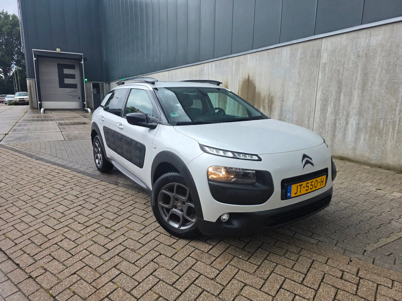 Citroën C4 Cactus (2016) — foto 1