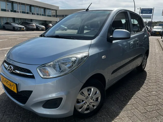 Hyundai i10 (2011) — foto 1