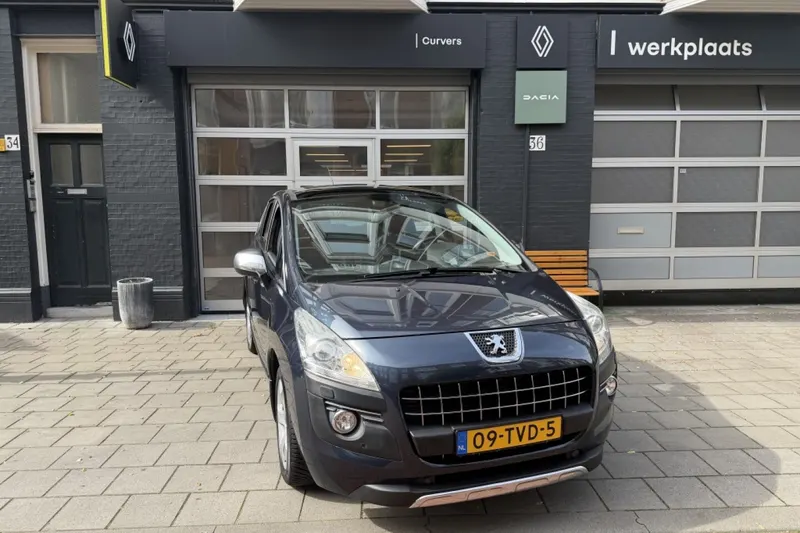 Peugeot 3008 (2012)