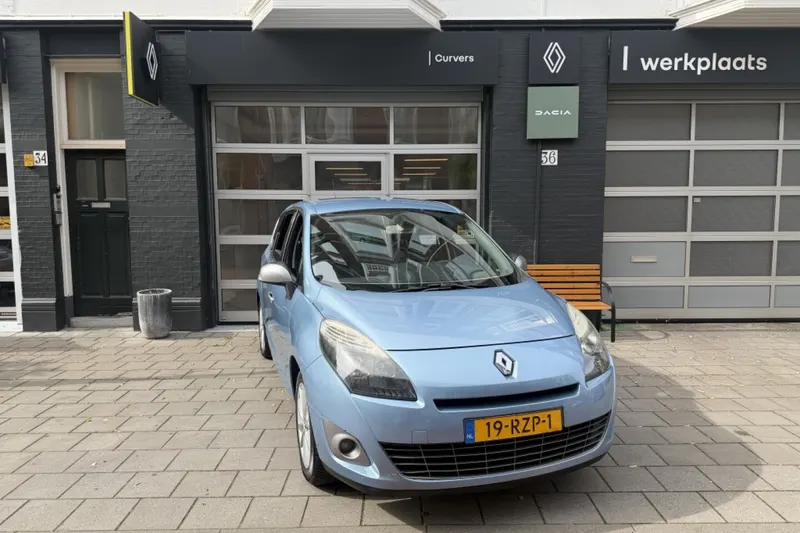 Renault Grand Scénic (2011)