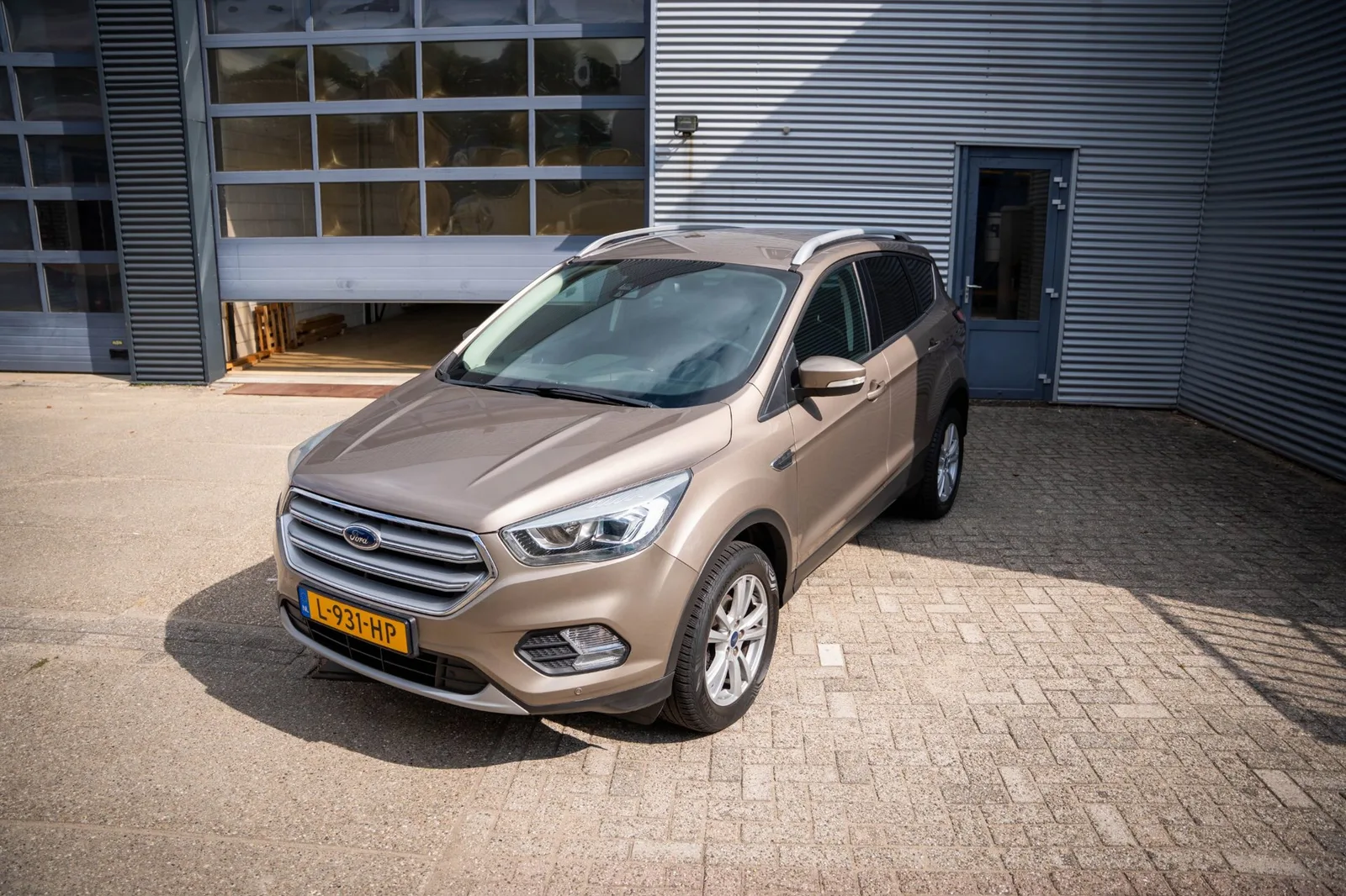Ford Kuga (2018) — foto 1