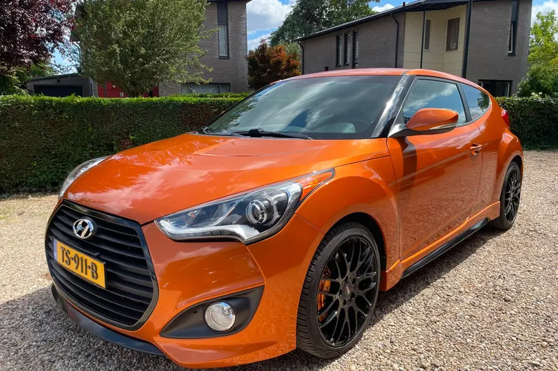 Hyundai Veloster (2016)