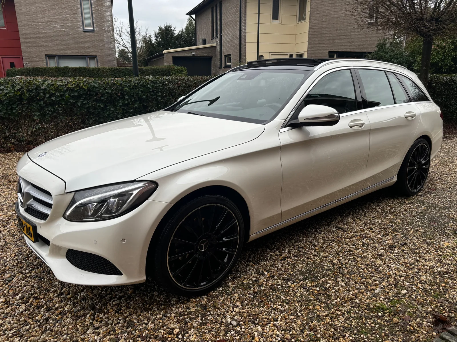 Mercedes-Benz C-Klasse (2015) — foto 1