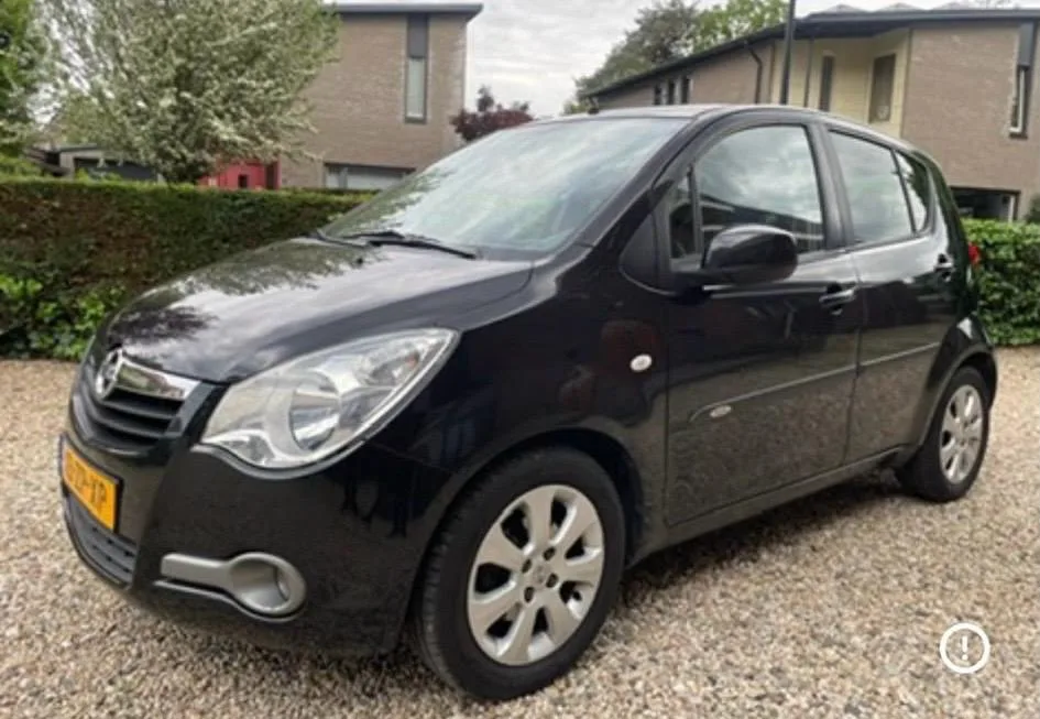 Opel Agila (2008) — foto 1