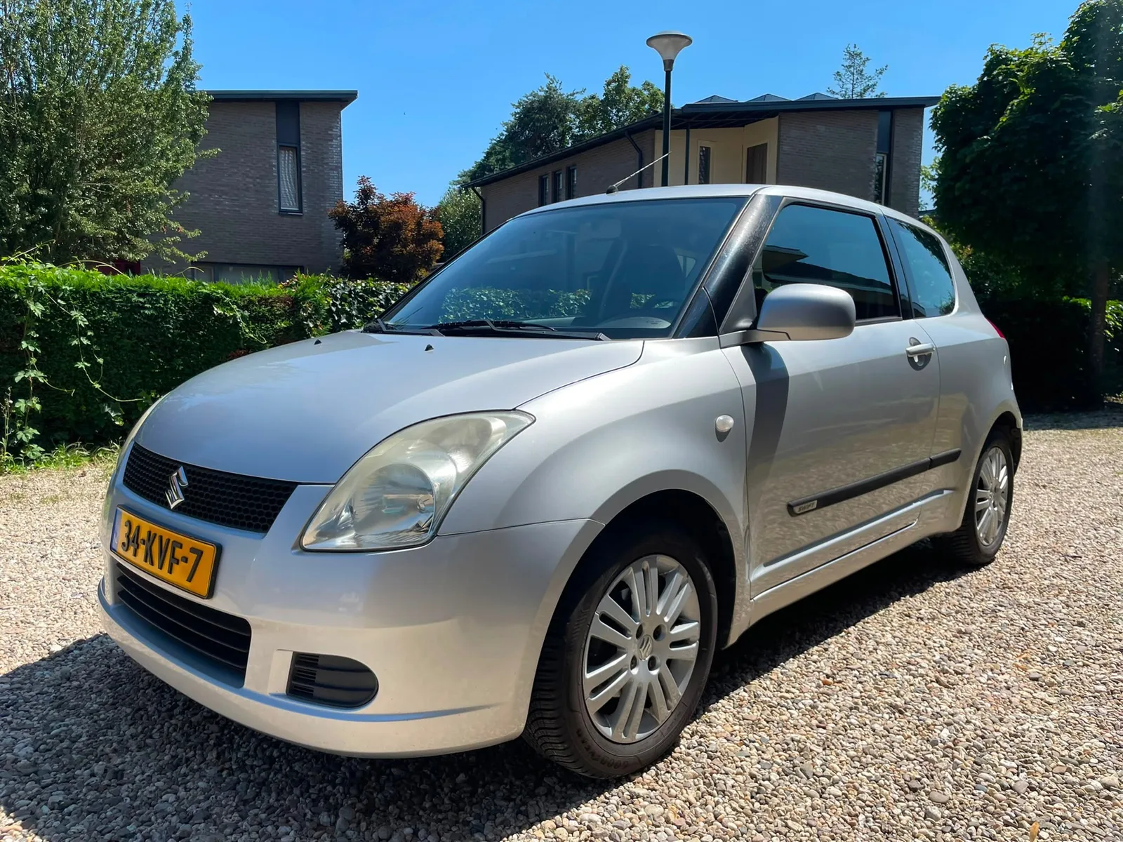 Suzuki Swift (2007) — foto 1