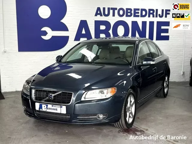 Volvo S80 (2008) — foto 1
