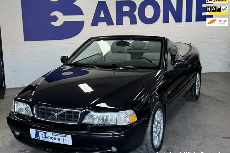 Volvo C70 (2003)