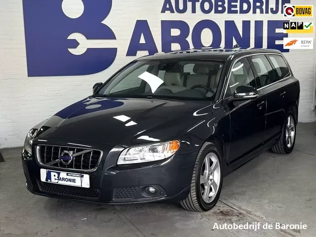 Volvo V70 (2012) — foto 1