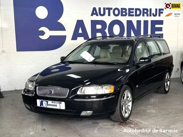 Volvo V70 (2004) — foto 1