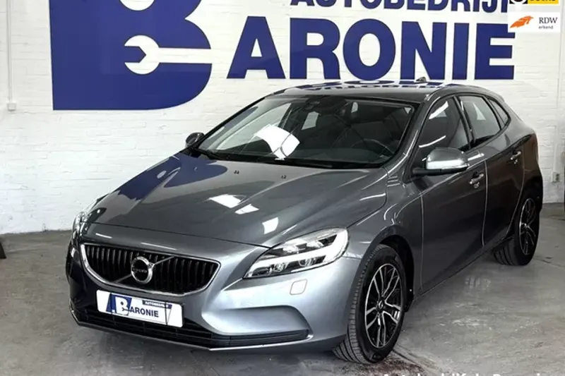 Volvo V40 (2017)