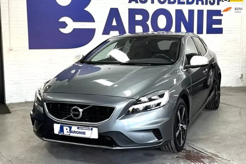 Volvo V40 (2019)