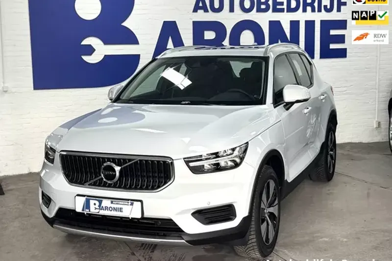 Volvo XC40 (2021)