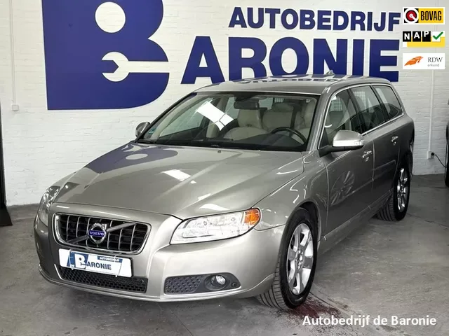 Volvo V70 (2010) — foto 1