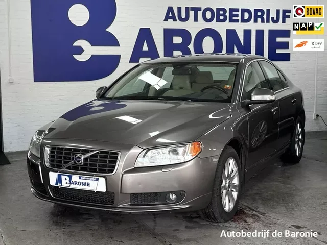 Volvo S80 (2009) — foto 1
