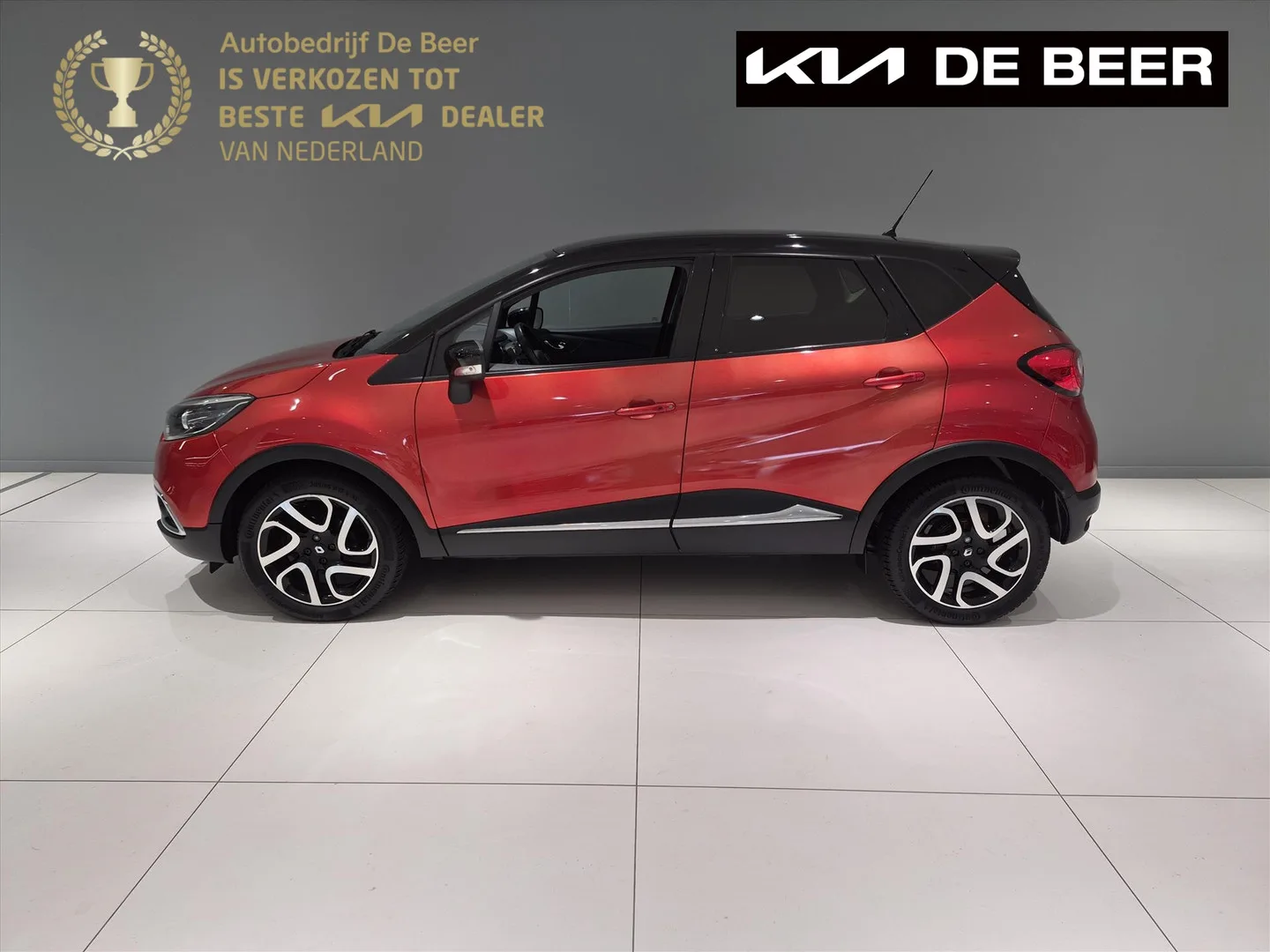 Renault Captur (2016) — foto 1