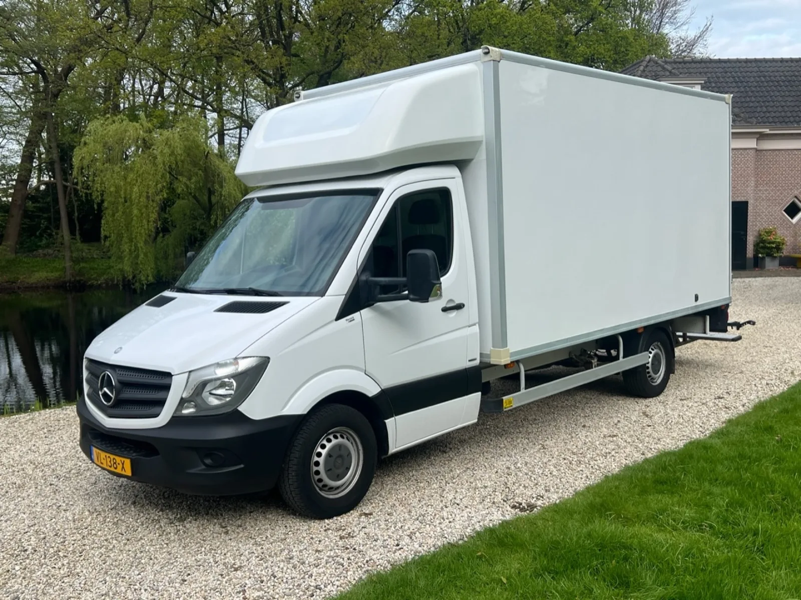 Mercedes-Benz Sprinter (2015) — foto 1