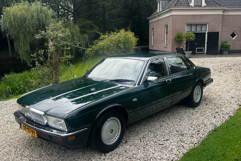 Jaguar Sovereign (1990)